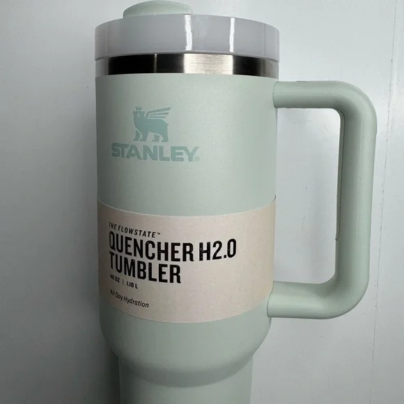 Stanley FlowState Quencher H2.0 Tumbler / 40oz / Color: Mist - Picture 10 of 11